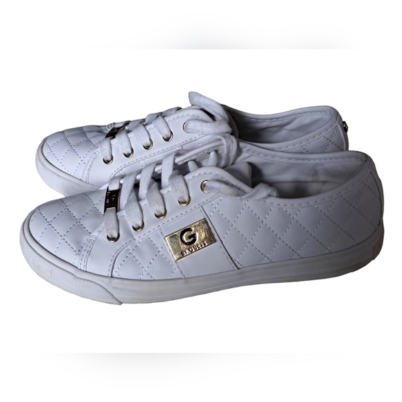 Womens G By Guess White Leather look Quilted Pattern leather sole coastal 6.5 - Picture 10 of 11